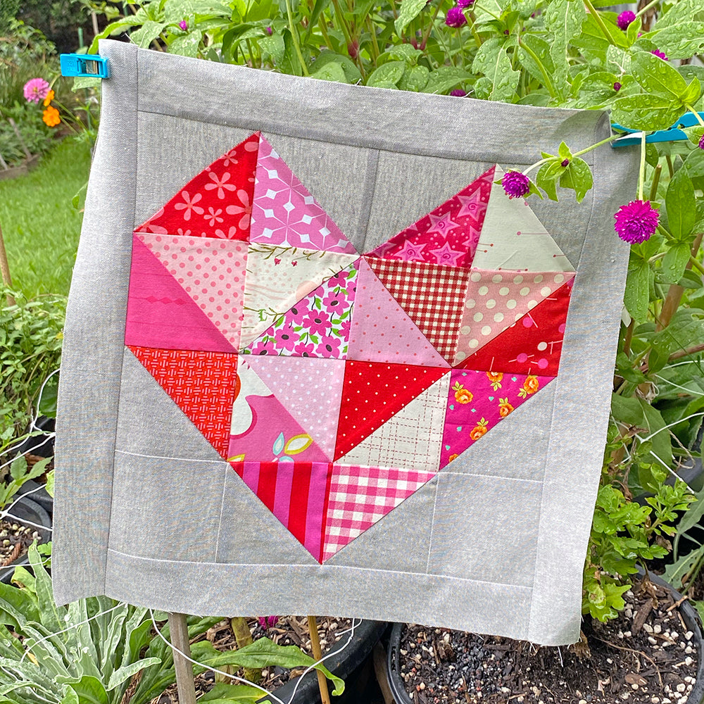 Queen of Hearts Quilt Pattern - PDF.